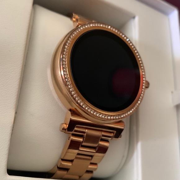 Authentic Michael Kors Sofie Pave Smartwatch - Picture 3 of 6